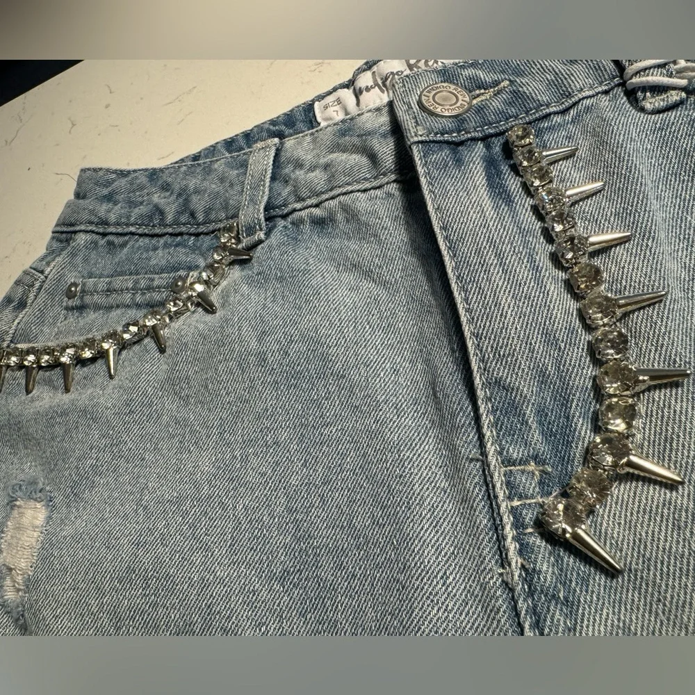 Indigo Rein Rhinestone Fringe Denim Shorts NWT Coastal Cowgirl Festival 7